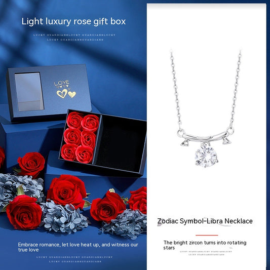 Conjunto de caja de regalo con collar de plata de ley del zodiaco