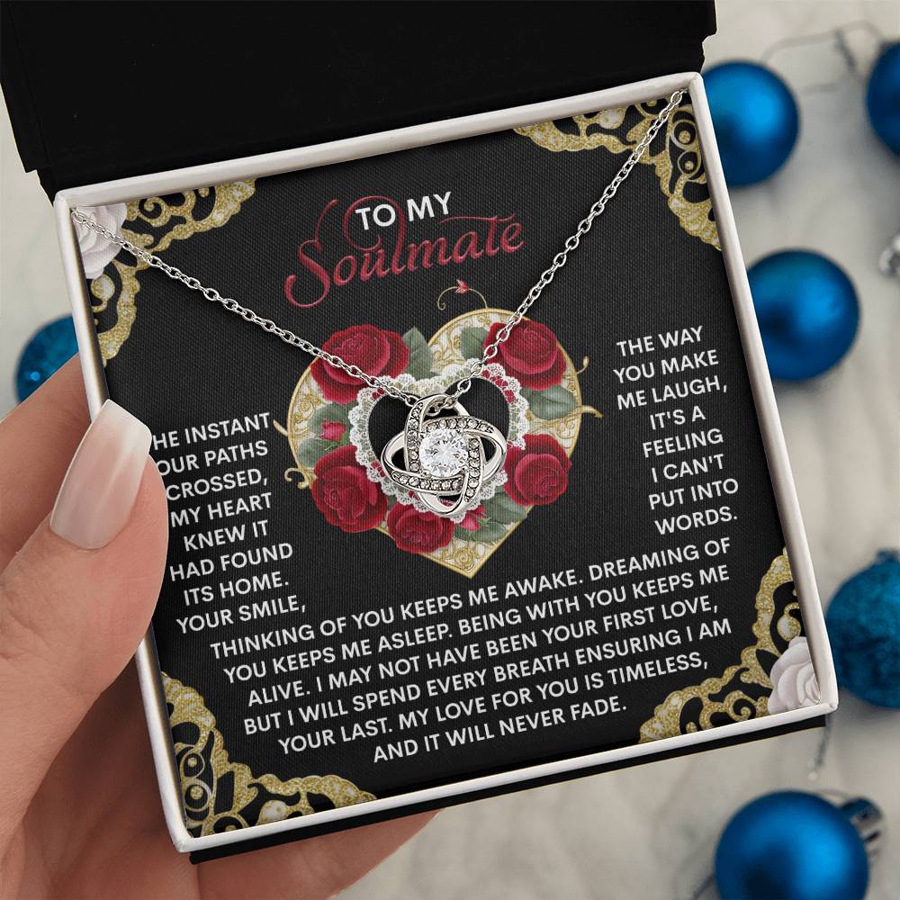 Soulmate - Never Fade - Love Knot Necklace