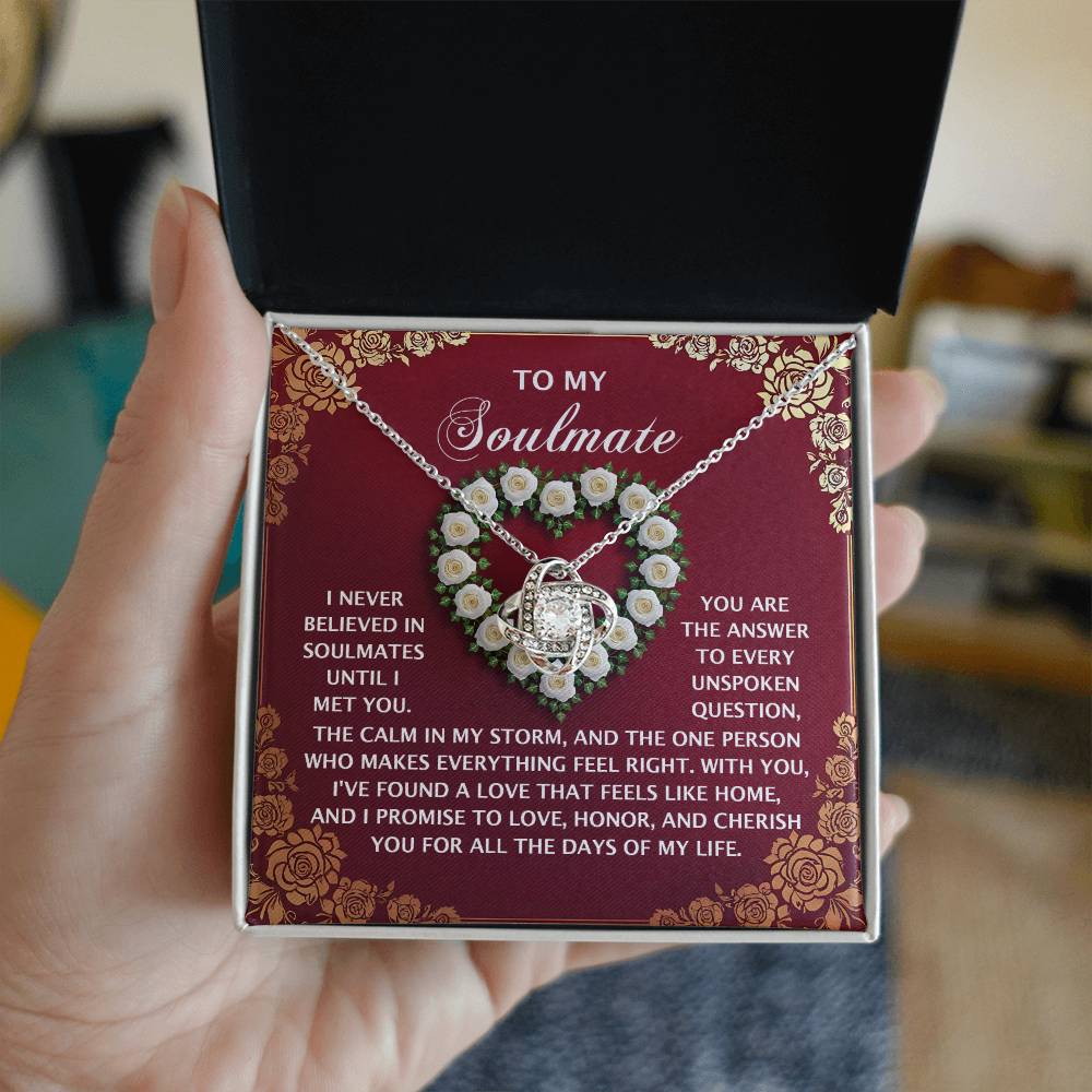 Soulmate - Like Home - Love Knot Necklace