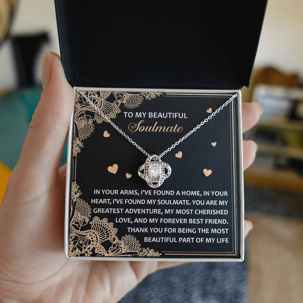 Soulmate - Beautiful Part - Love Knot Necklace