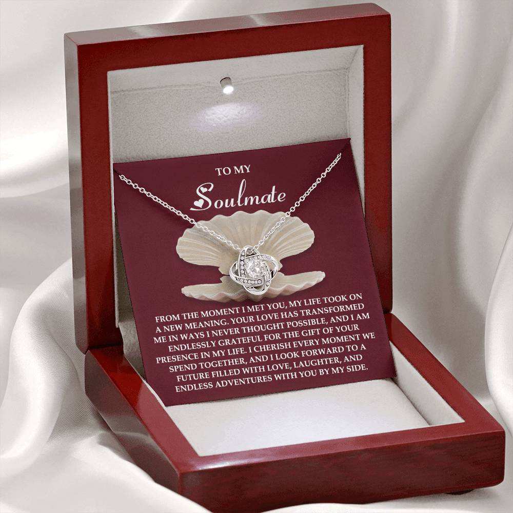 Soulmate - Every Moment - Love Knot Necklace