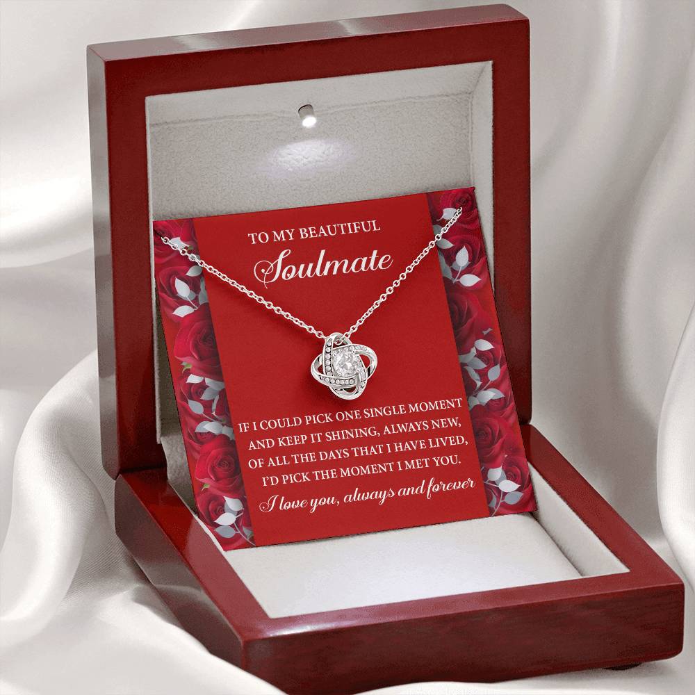 Soulmate - Keep It Shining - Love Knot Necklace