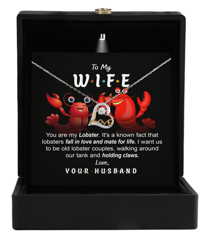 Wife - Old Lobster Couples - GB